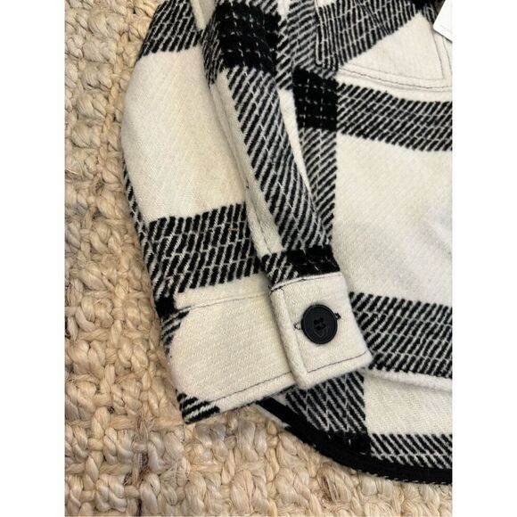 NWT Gb girls flannel shacket, $54 B37 - Picture 4 of 6